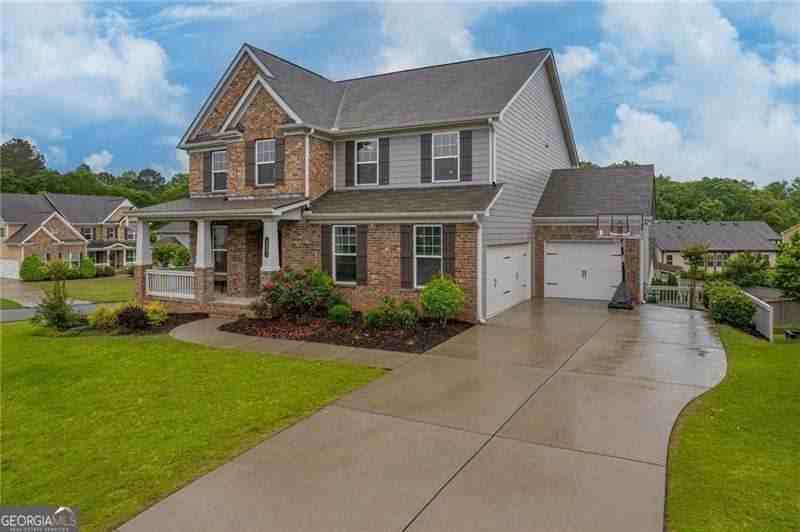 301 Cochin Dr - Photo 5 of 44