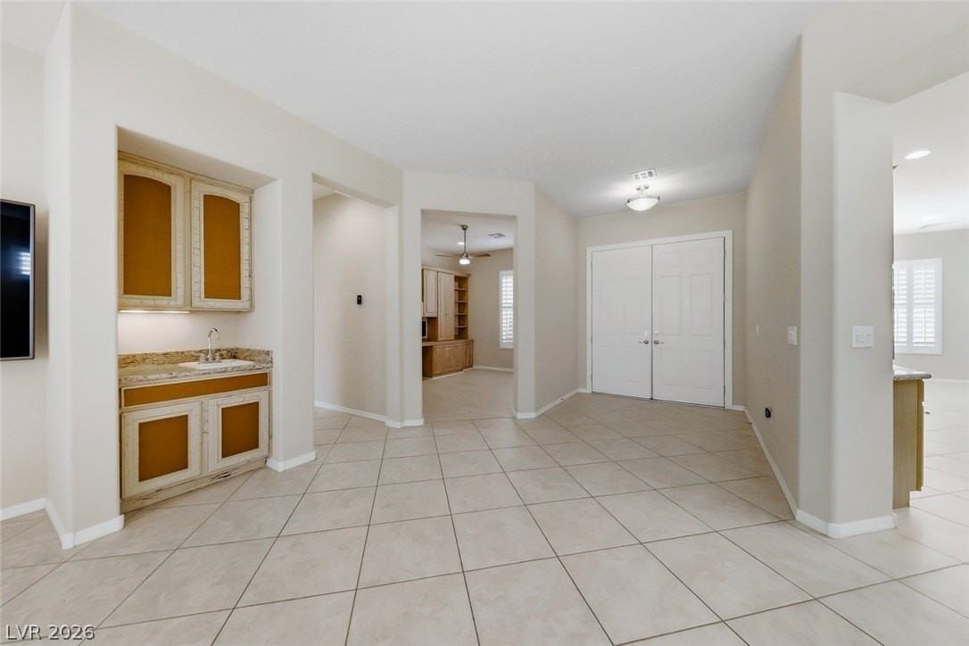 2272 Merrimack Valley Ave - Photo 4 of 20