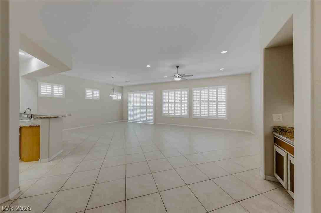 2272 Merrimack Valley Ave - Photo 6 of 20