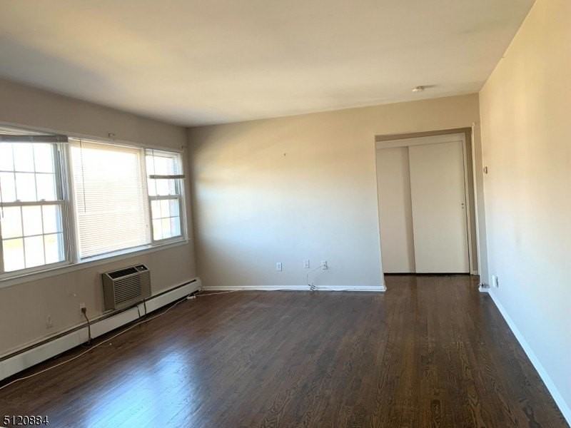 515 Pitney Pl - Photo 7 of 10