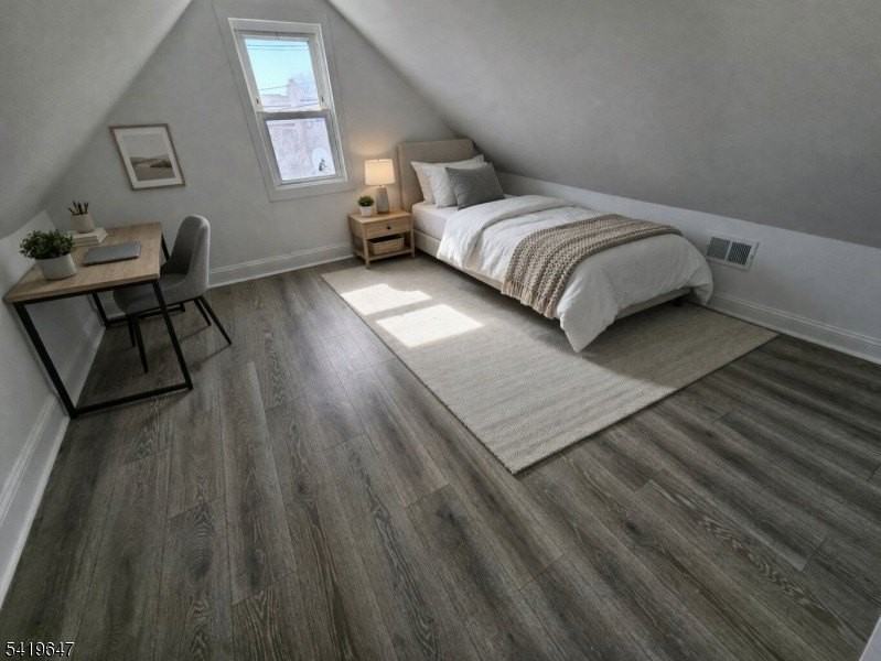 611 New York Ave #2 - Photo 4 of 16