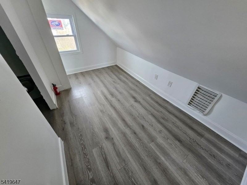 611 New York Ave #2 - Photo 6 of 16