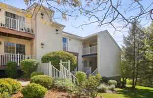 featured image of 157 Potomac Dr