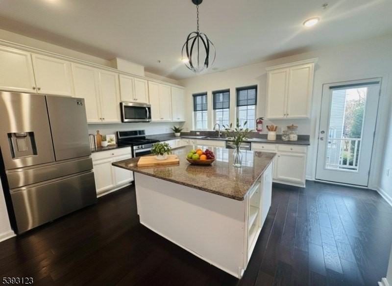 2 Ambrosia Ct - Photo 7 of 24