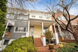 featured image of 1373 Quincy St Nw