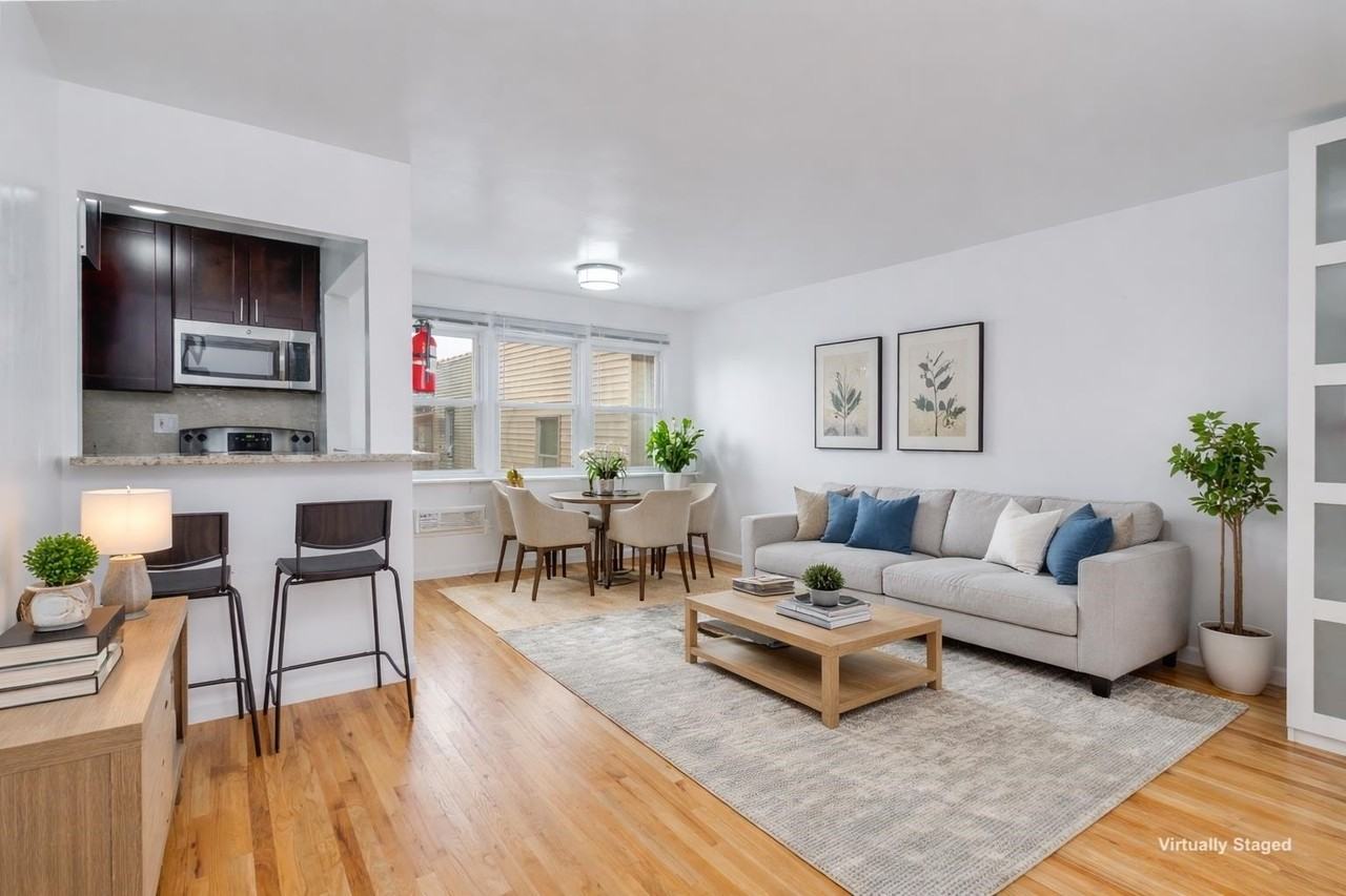 310 70th St #1E - Photo 3 of 13