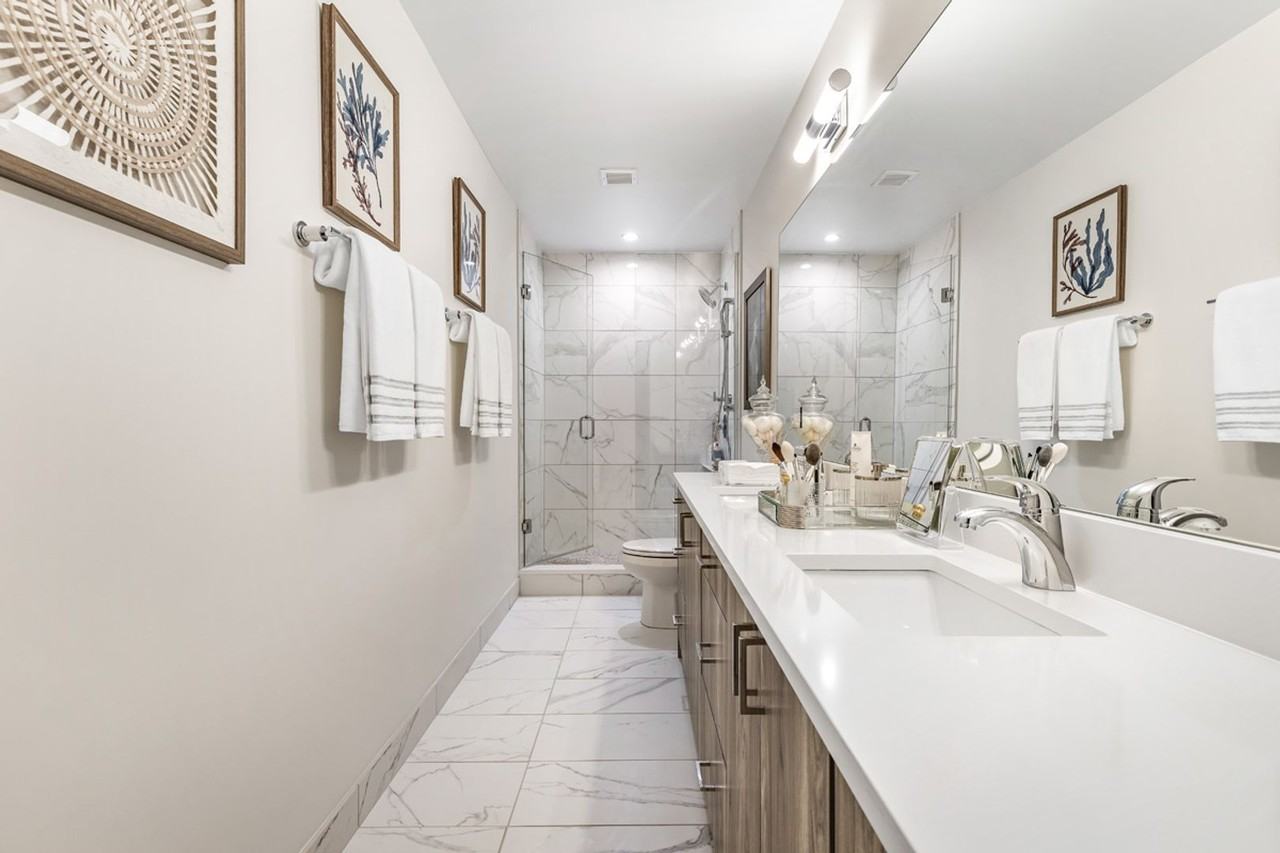 435 Madison Street - Photo 4 of 16