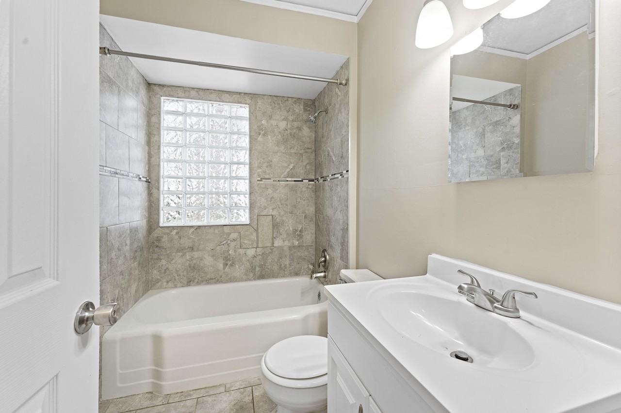 12948 Cunningham St #1 - Photo 4 of 13