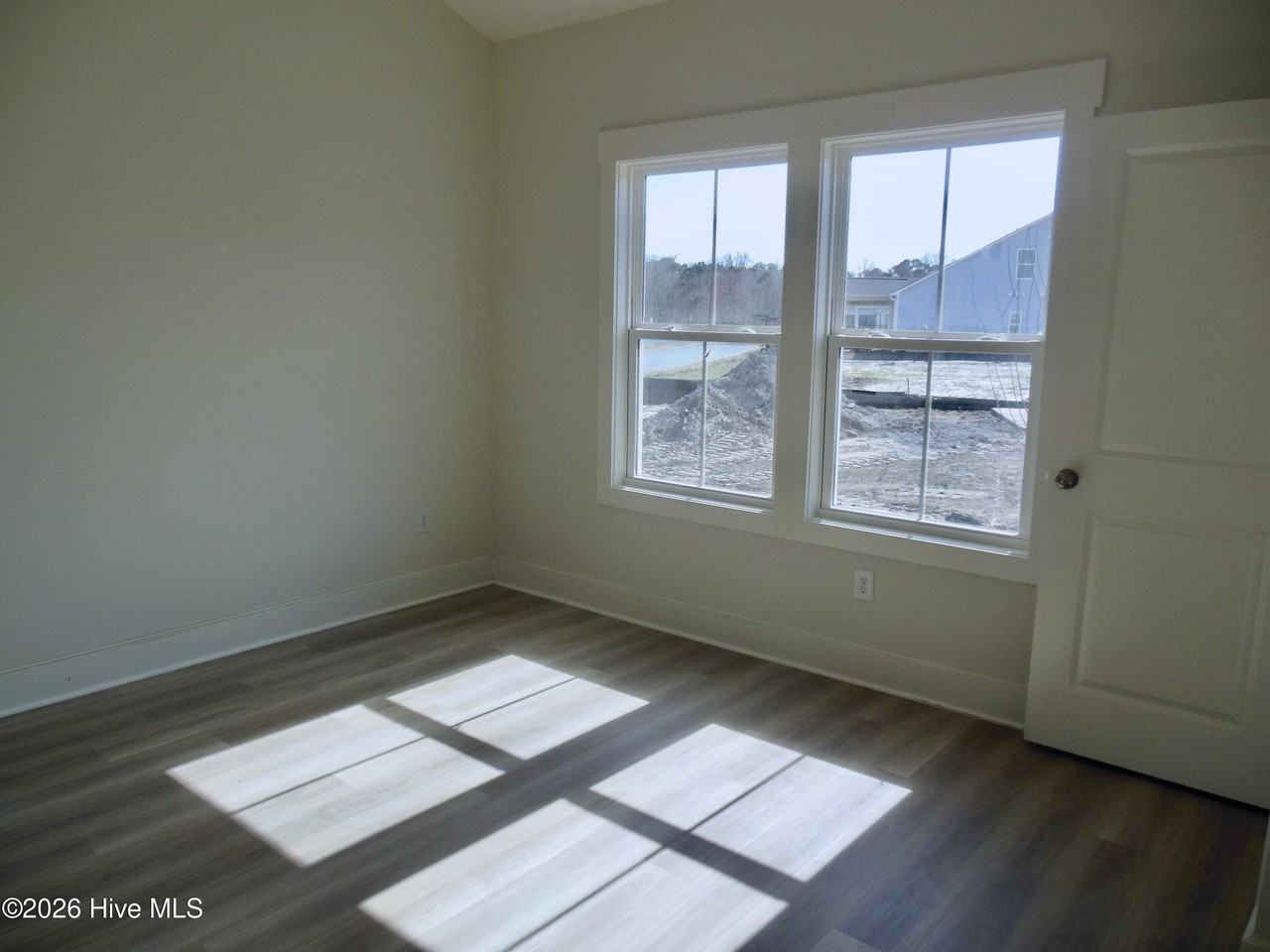 26 E Farley Dr Unit 63 - Photo 5 of 13