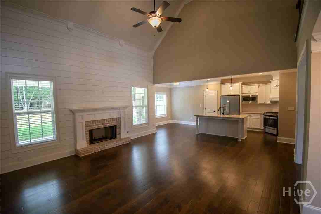 1263 Morningside Dr - Photo 6 of 15