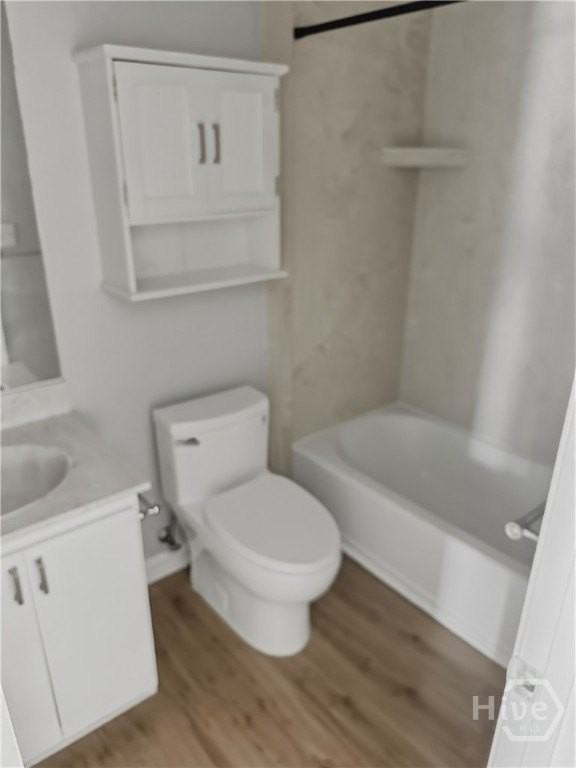 135 Hunt Club Ct - Photo 7 of 10