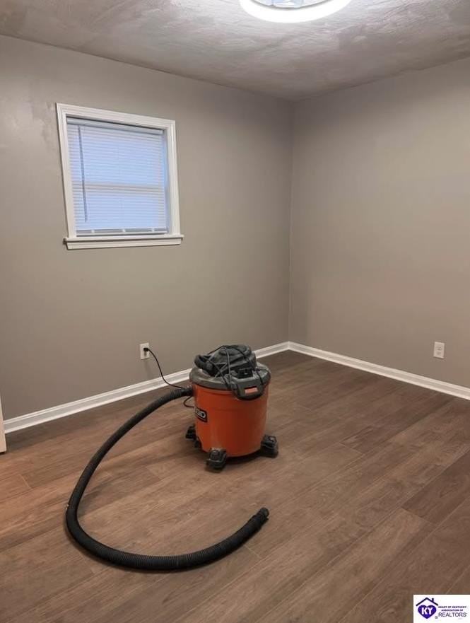 1102 Asbury Cir E - Photo 7 of 12