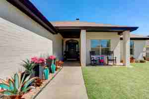 featured image of 5512 103rd St