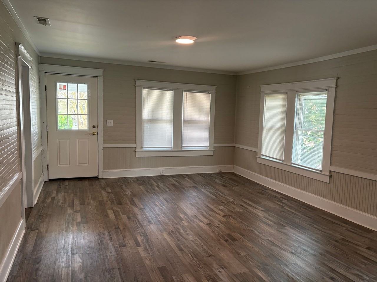 1712 Edenton St - Photo 6 of 8