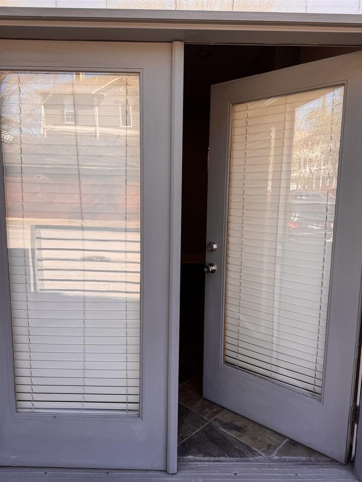 620 Tennessee St - Photo 7 of 37