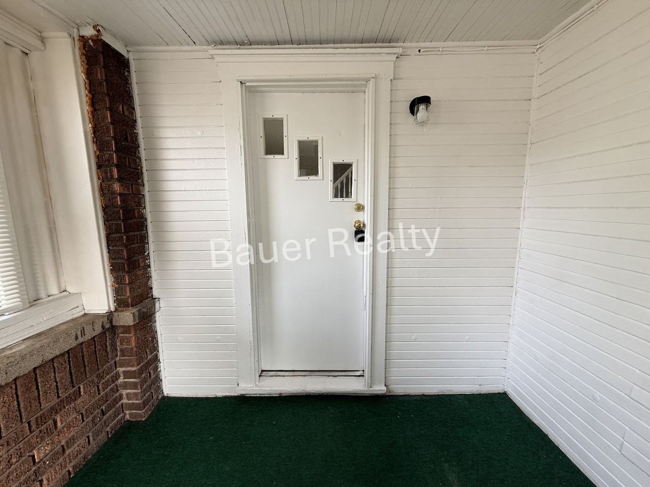 442 E 4th St - Photo 2 of 12