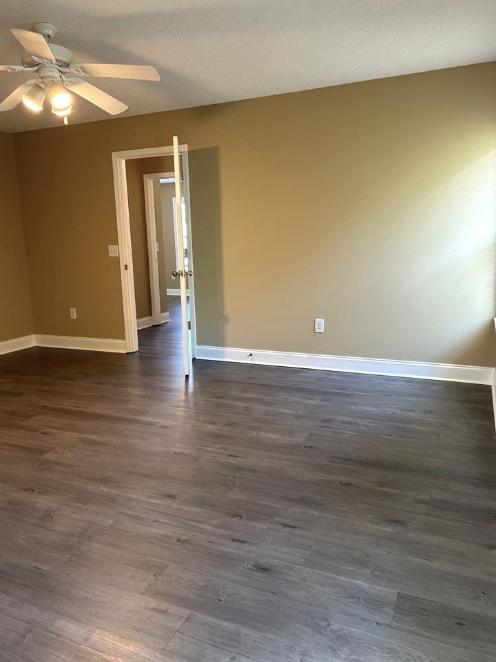 10 Pasture View Ct #1 - Photo 3 of 21