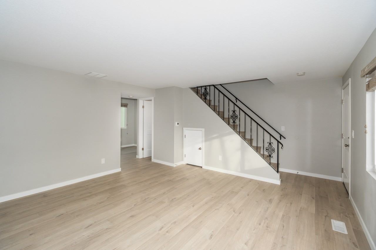 207 N Liberty St #2 - Photo 3 of 26