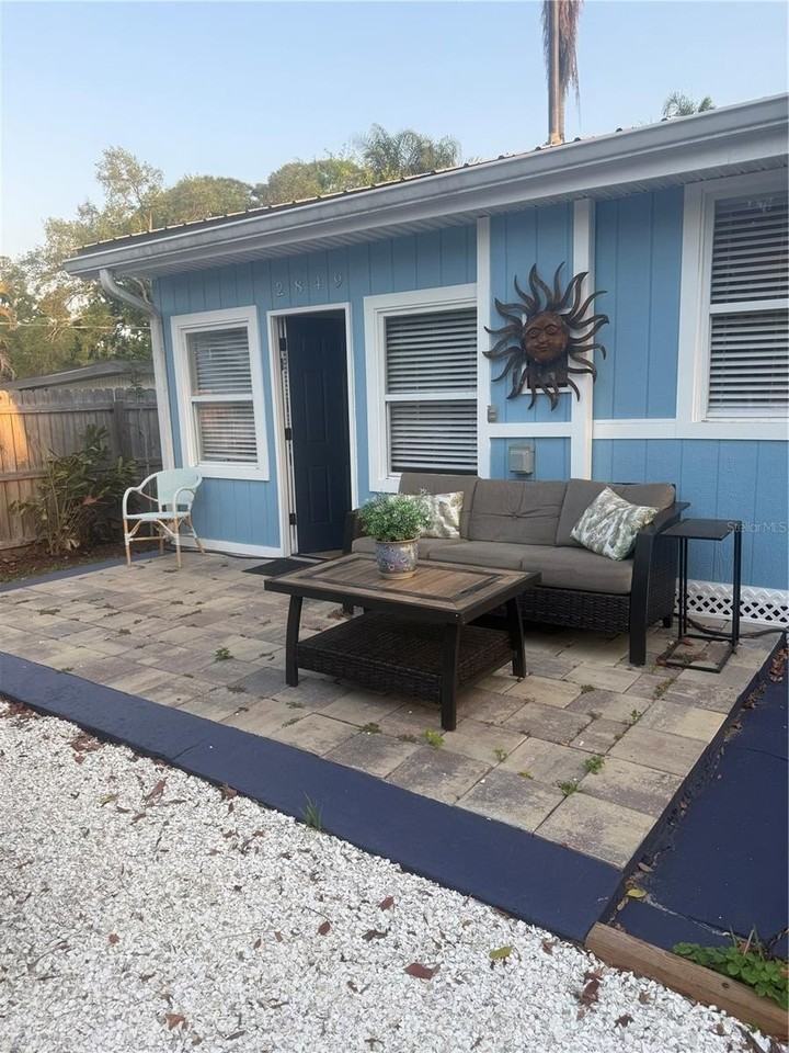 2849 Marlette St - Photo 2 of 15