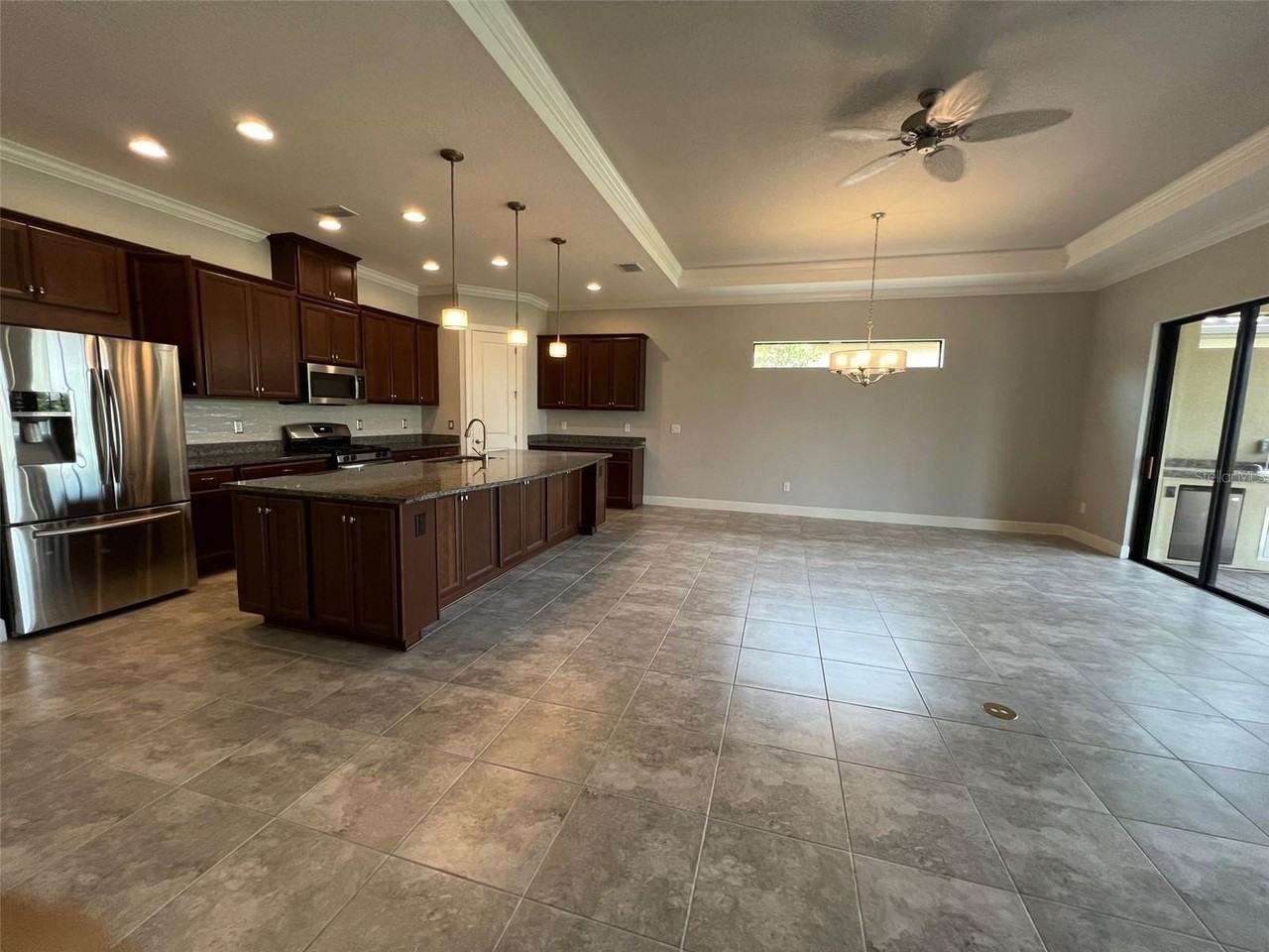 5636 Cantucci St - Photo 4 of 48