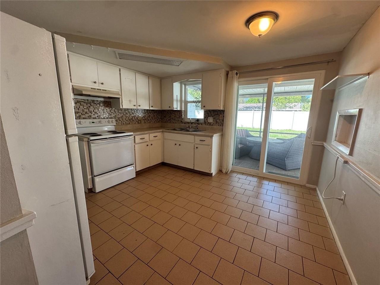 3370 Island Date Cir - Photo 2 of 9