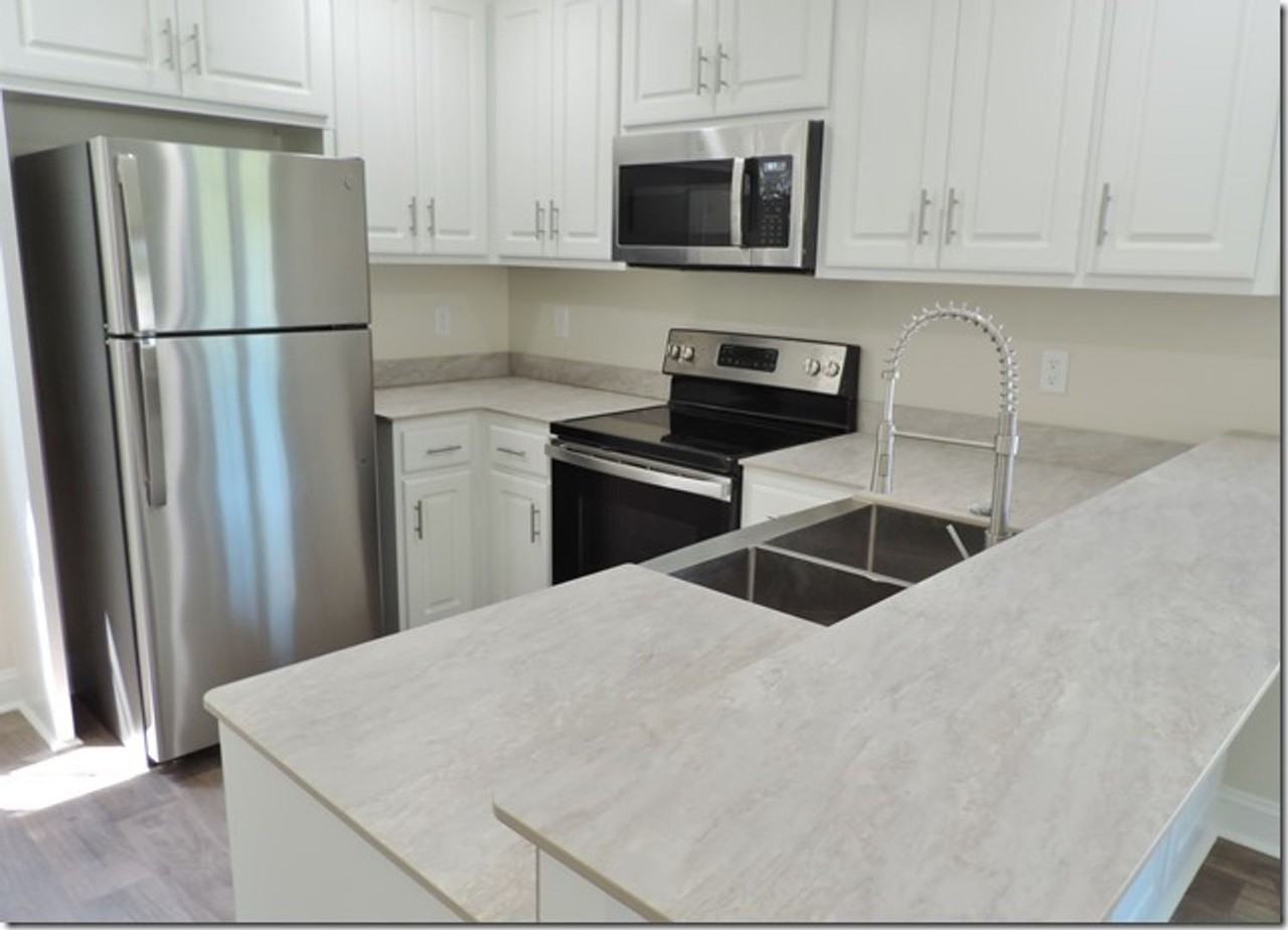 4827 James Town Dr - Photo 7 of 22