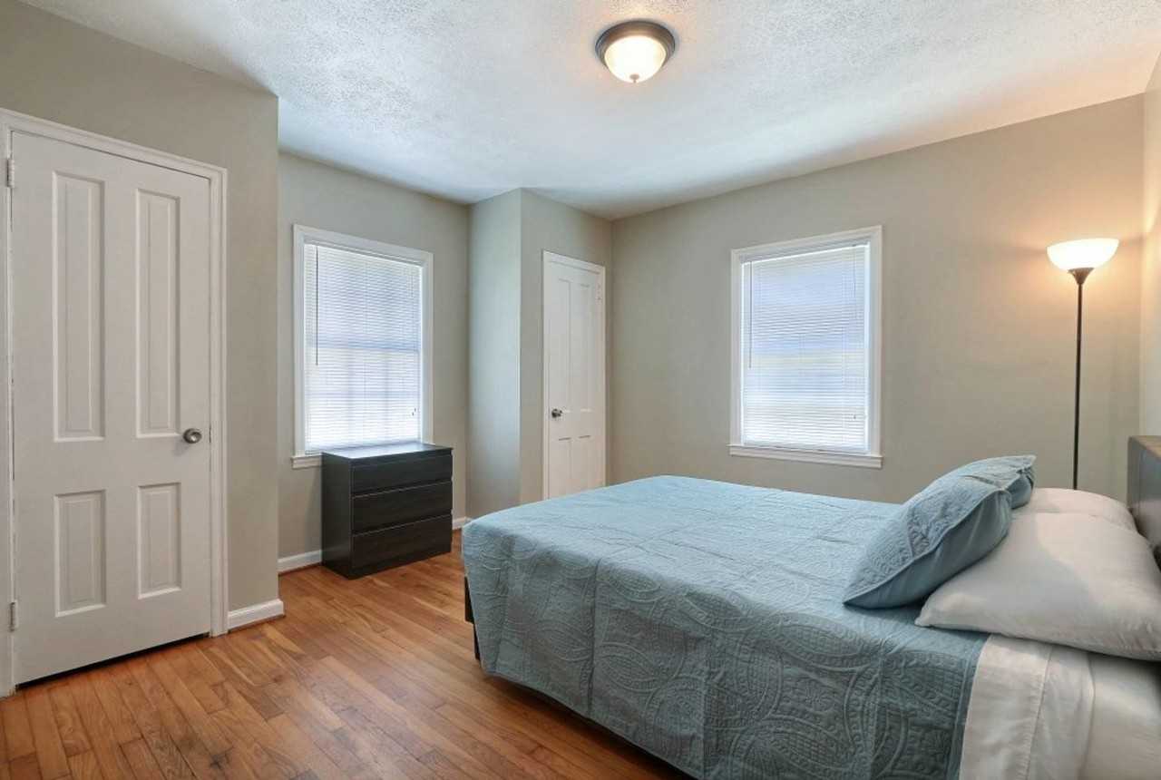 304 E 60th St #A - Photo 7 of 13