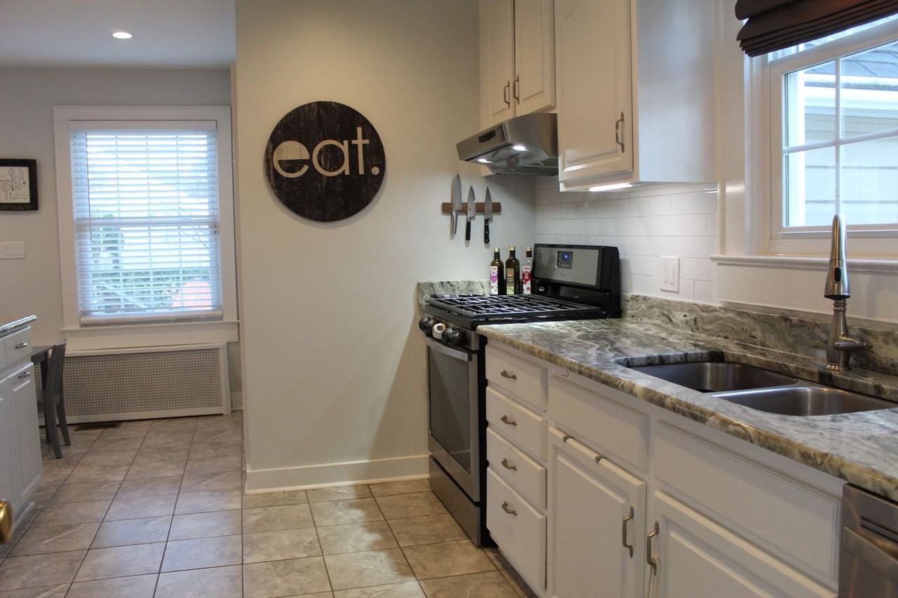 1614 Magnolia Ave - Photo 4 of 29