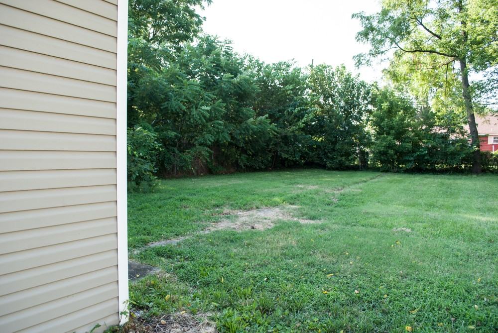 1717 W Thoman St - Photo 5 of 12