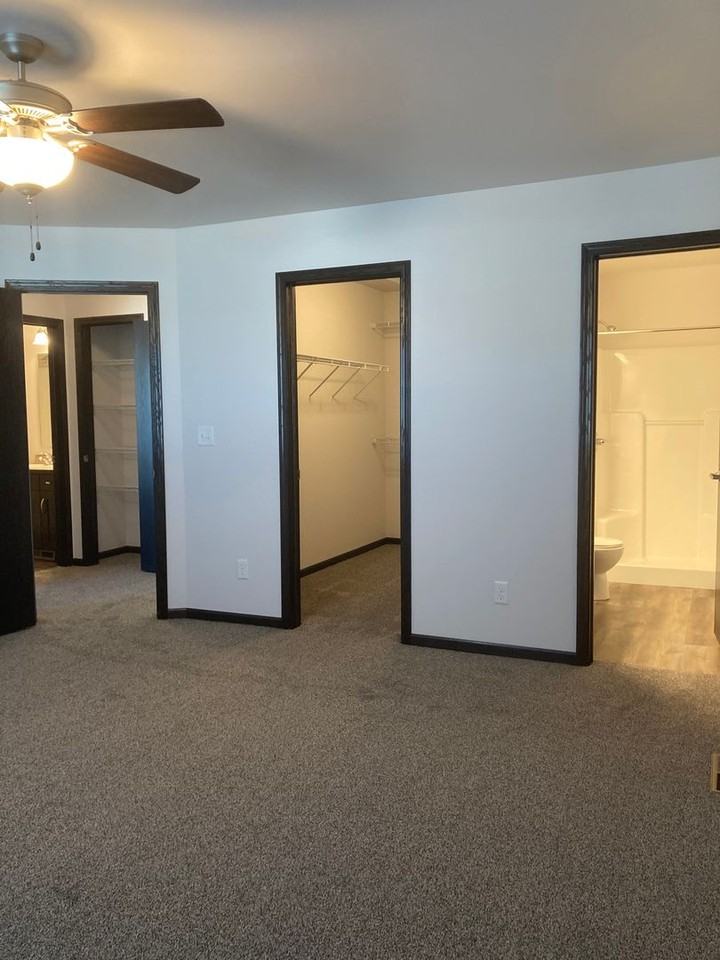 5884 57th Ave S - Photo 7 of 14