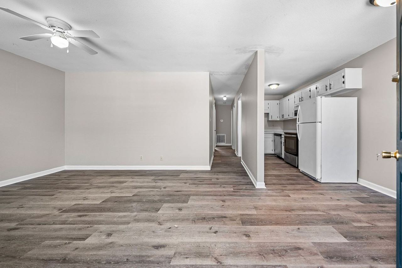 1539 Hugh Hunter Rd - Photo 6 of 22