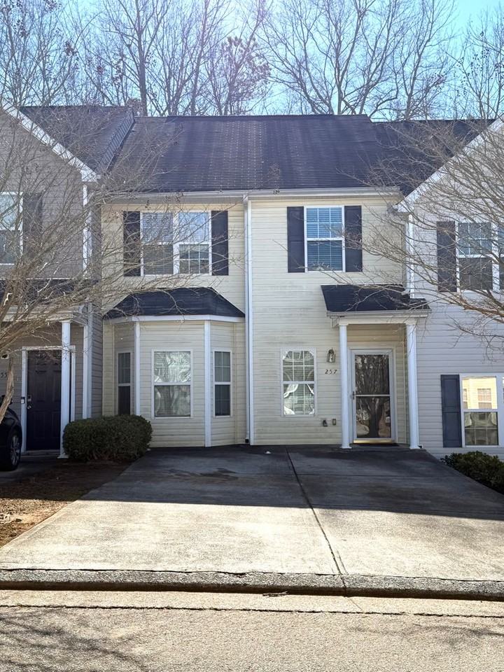 257 Venture Path - Photo 2 of 20