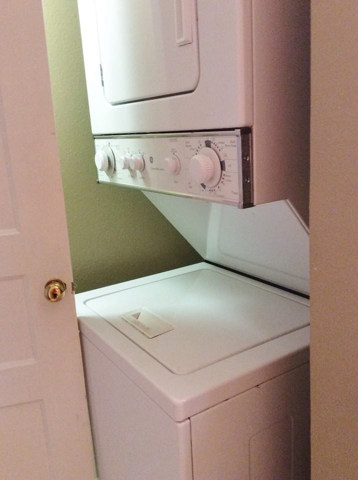 156 Short St - Photo 7 of 10