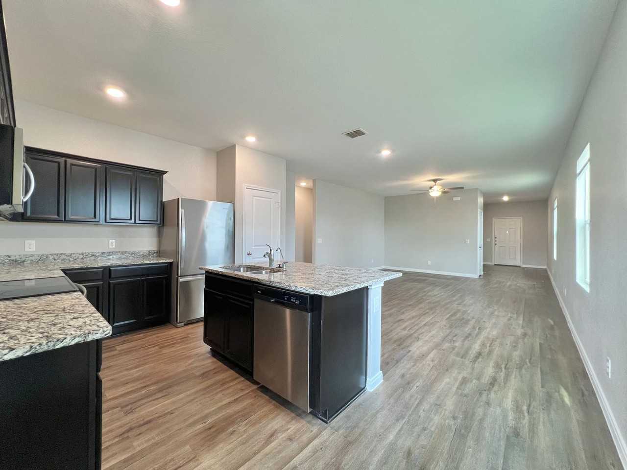 12756 Cygnus - Photo 6 of 25