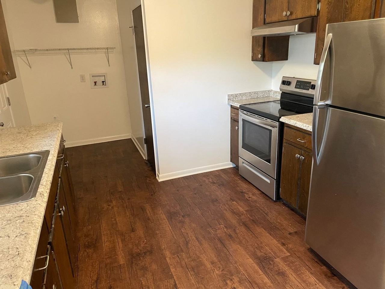 75 Lee Road 122 - Photo 3 of 10