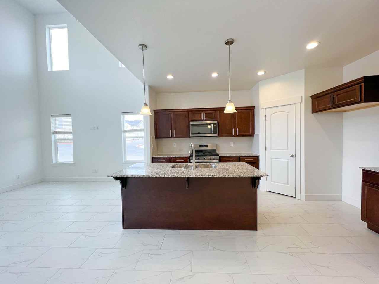 1496 N Sage Dr - Photo 7 of 27