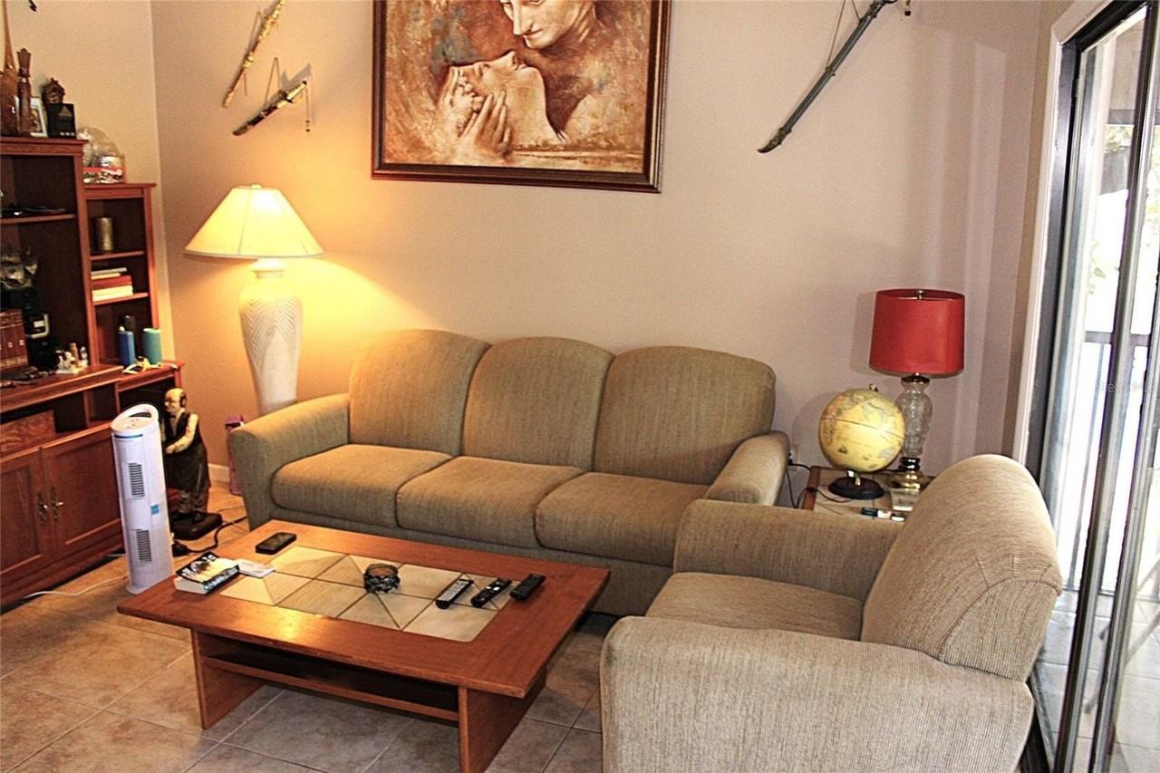 5083 Eaglesmere Dr - Photo 7 of 31