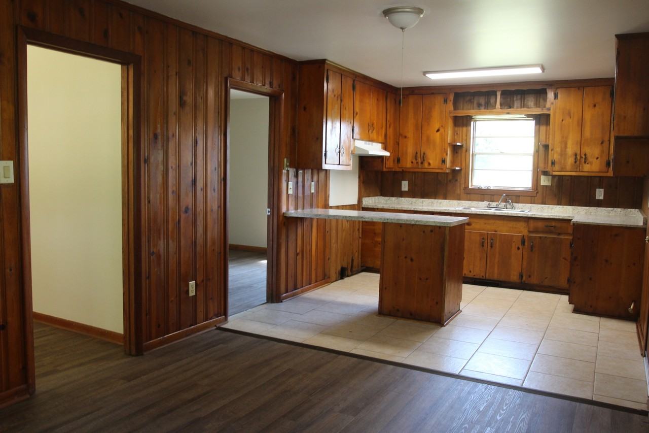 924 W Residence Ave #1 - Photo 3 of 7