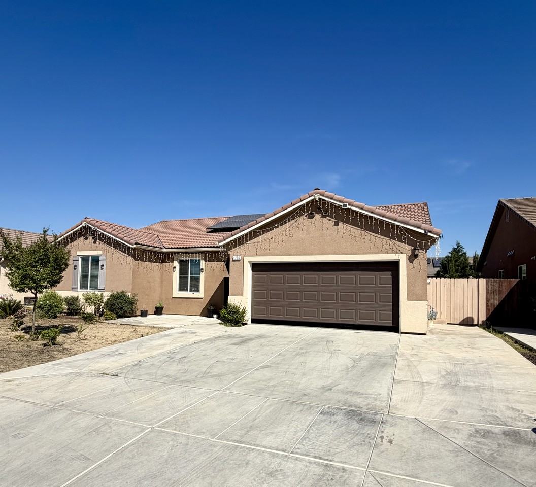 1736 Berry St #1 - Photo 4 of 50