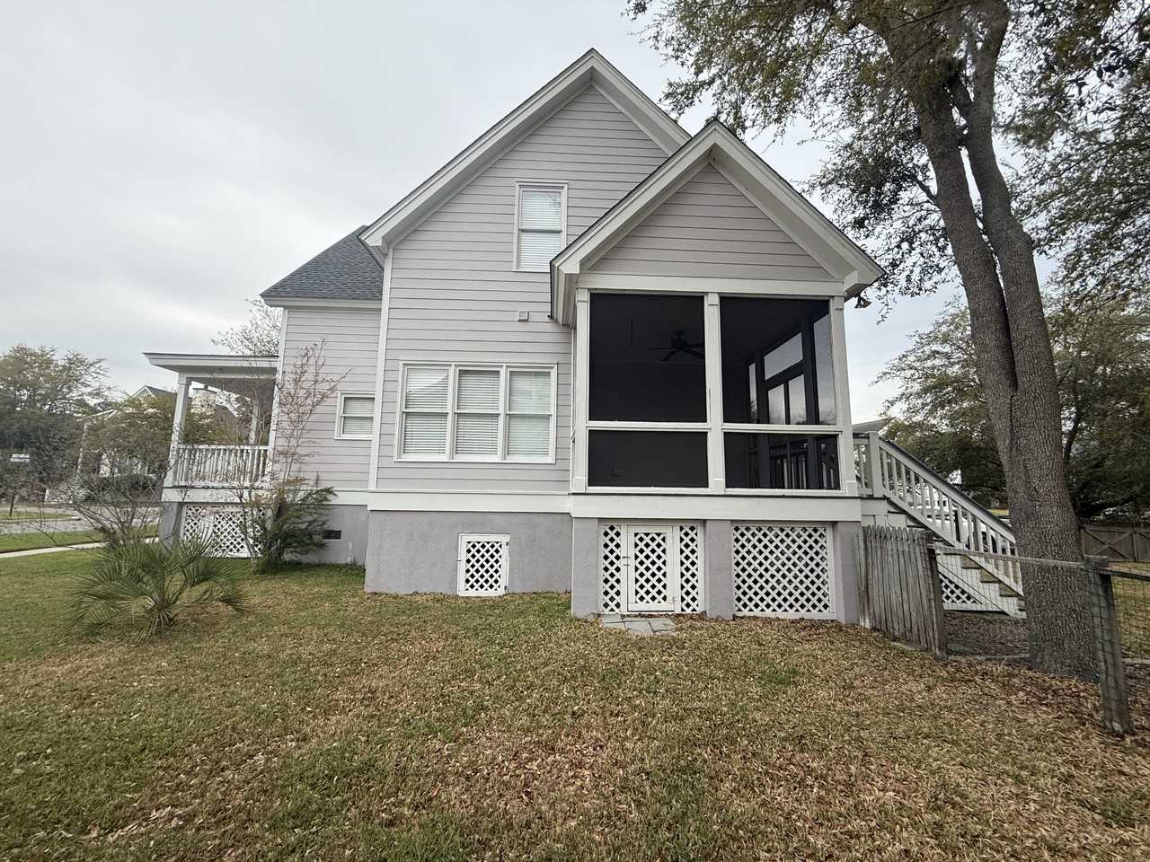 101 Patrick Dr #1 - Photo 3 of 50