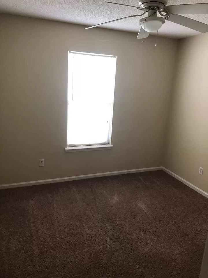 3000 Ginny Dr - Photo 5 of 5