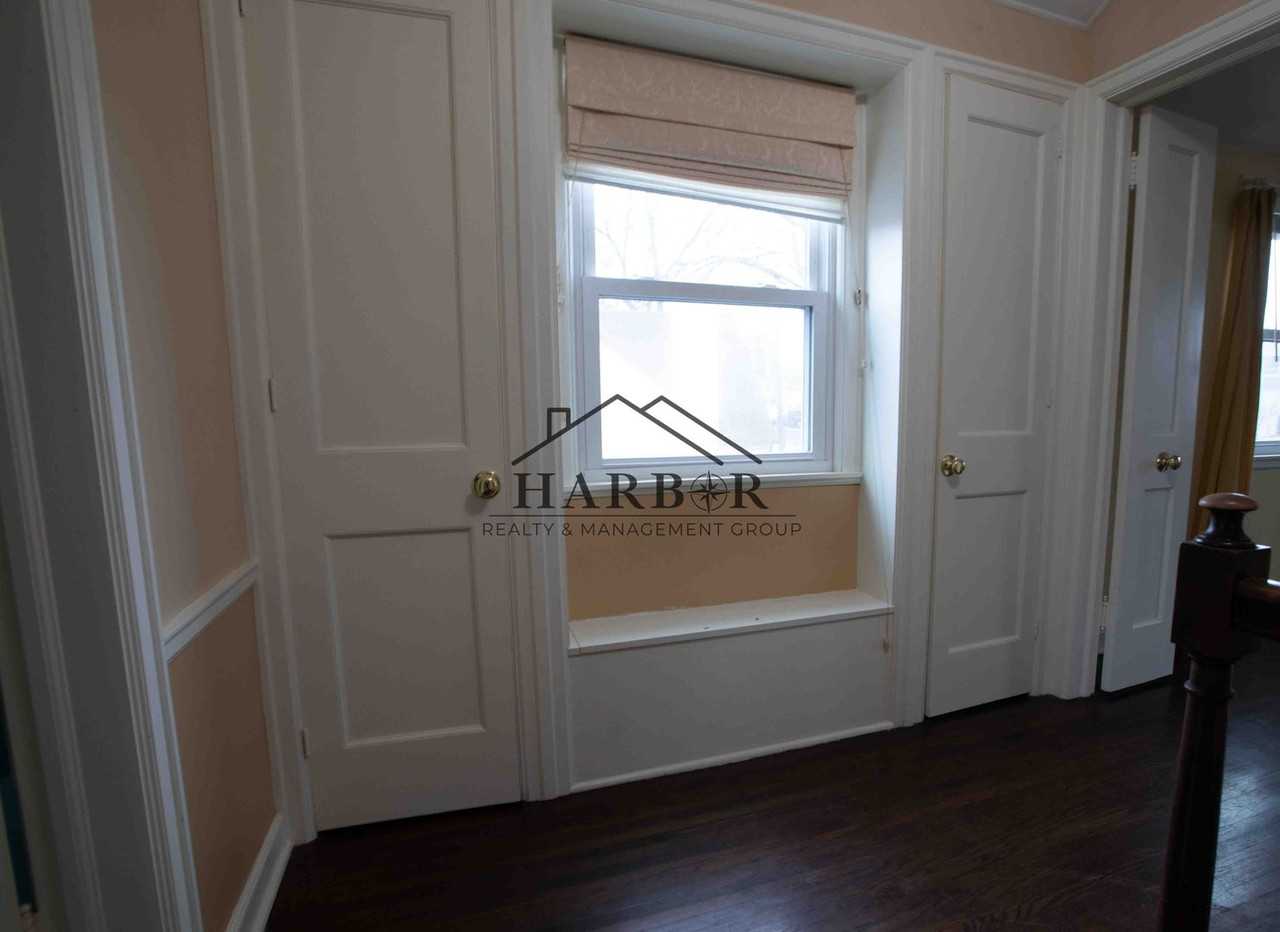 1350 2nd St Nw - Photo 3 of 23