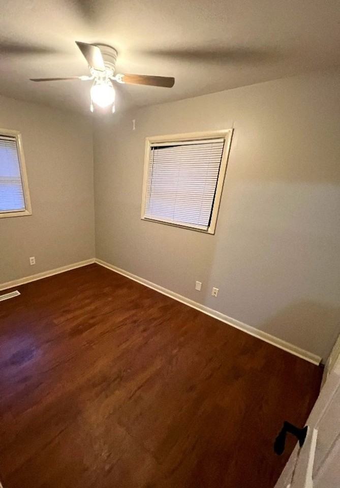 1136 Chalbena Ave - Photo 5 of 8