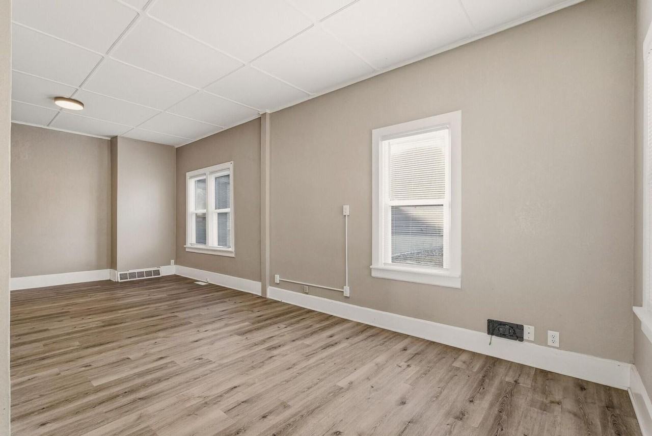 440 2nd Ave N - Photo 7 of 14