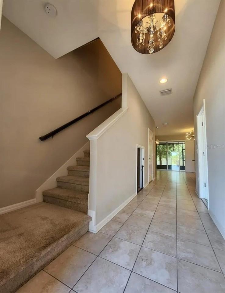 6978 Holly Heath Dr - Photo 3 of 37