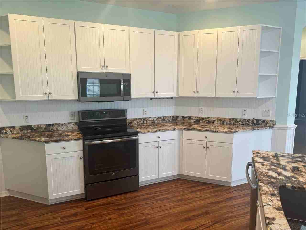 5714 Tides Pl - Photo 7 of 30