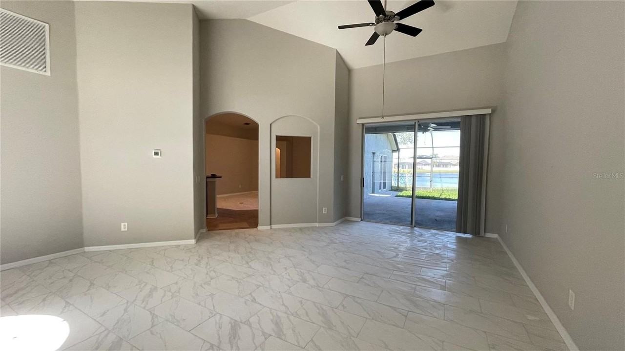 11510 Harlan Eddy Ct - Photo 2 of 18