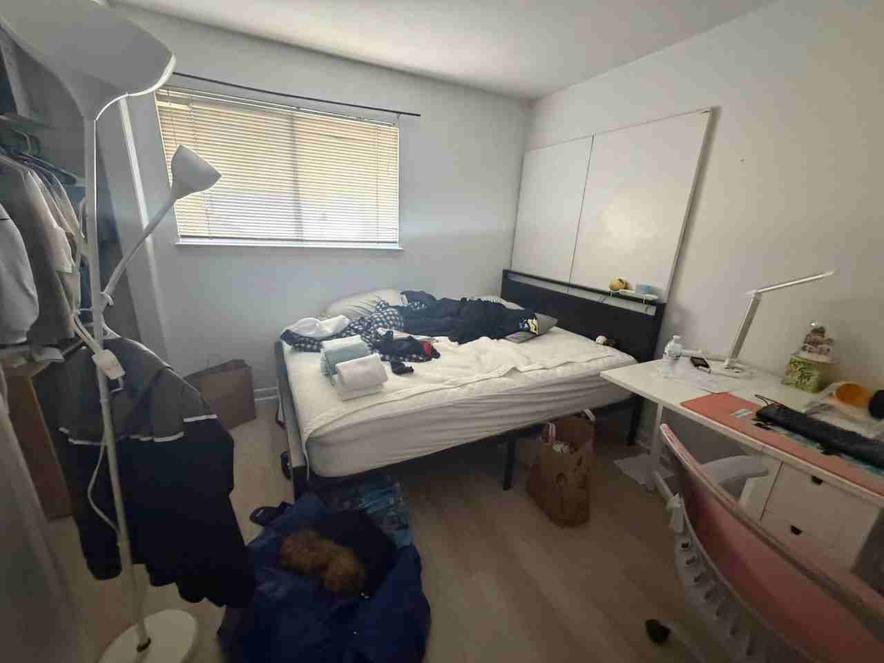 802 Claytor Sq - Photo 6 of 8