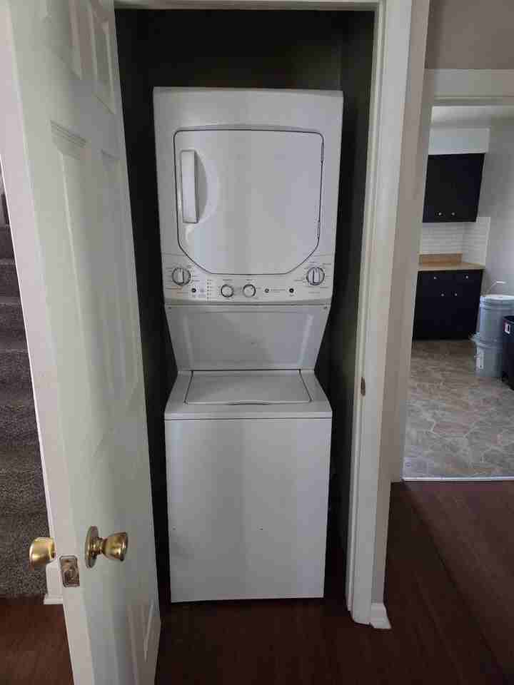 1414 E Highland Ave - Photo 7 of 9