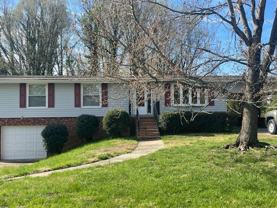 195 Hampton Rd - Photo 1 of 1